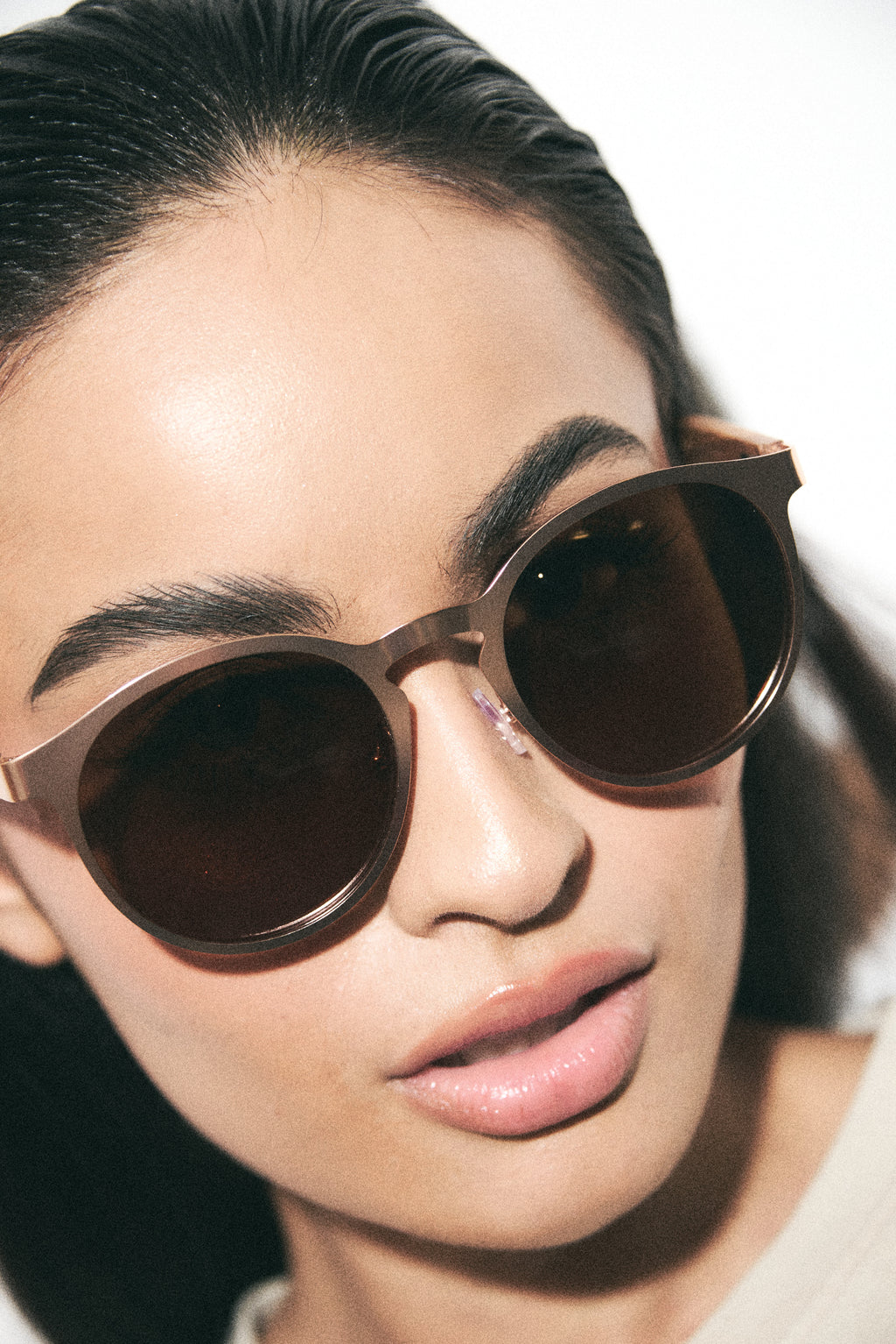 Lente Venus Brown