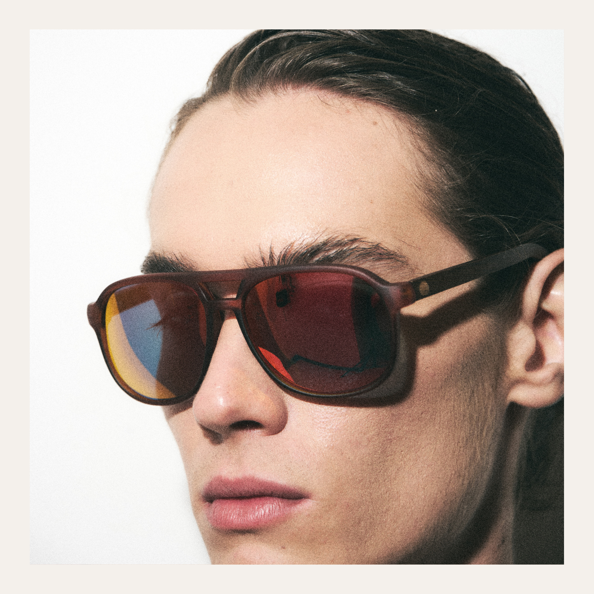 Lente Fly Red