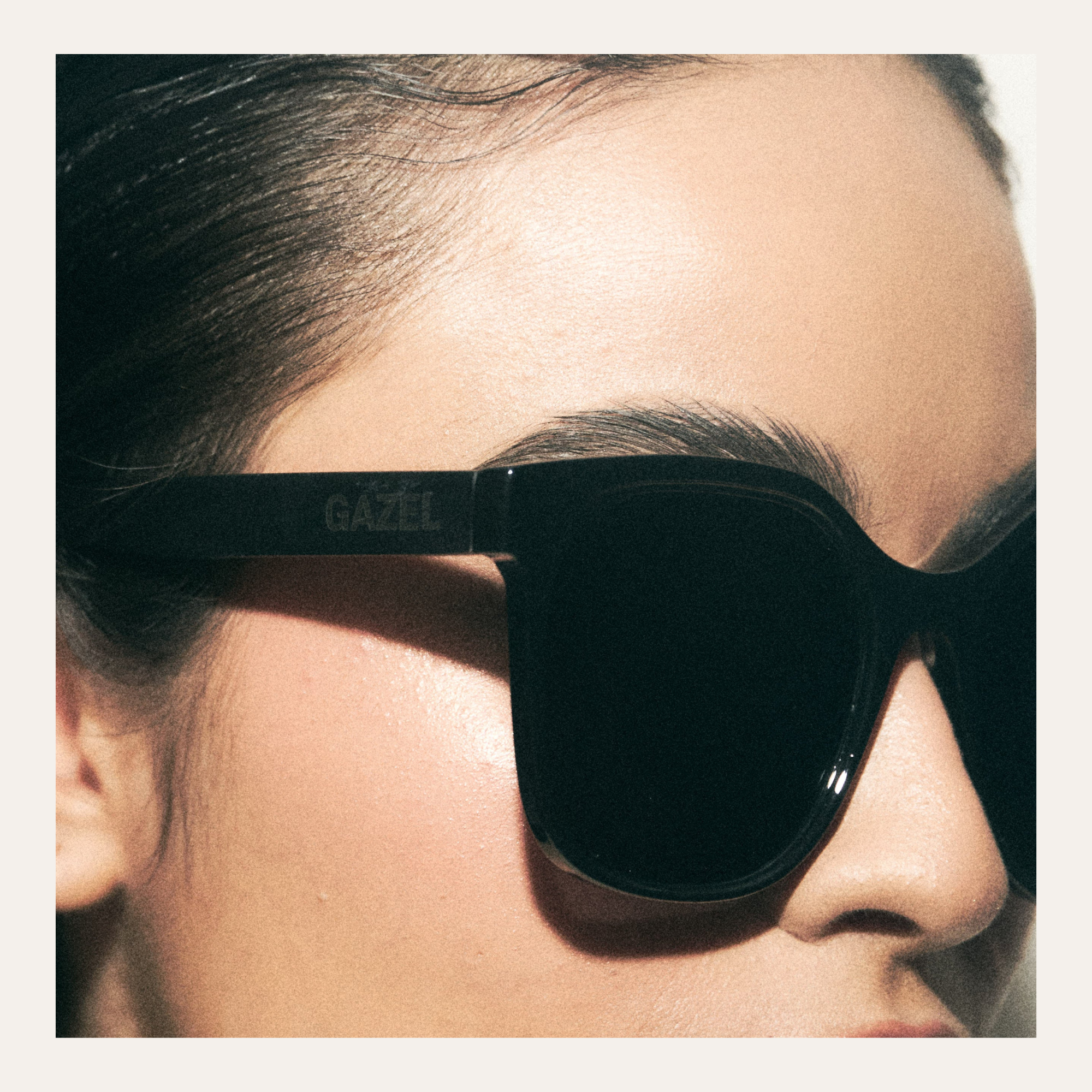 Lente Madeira Black